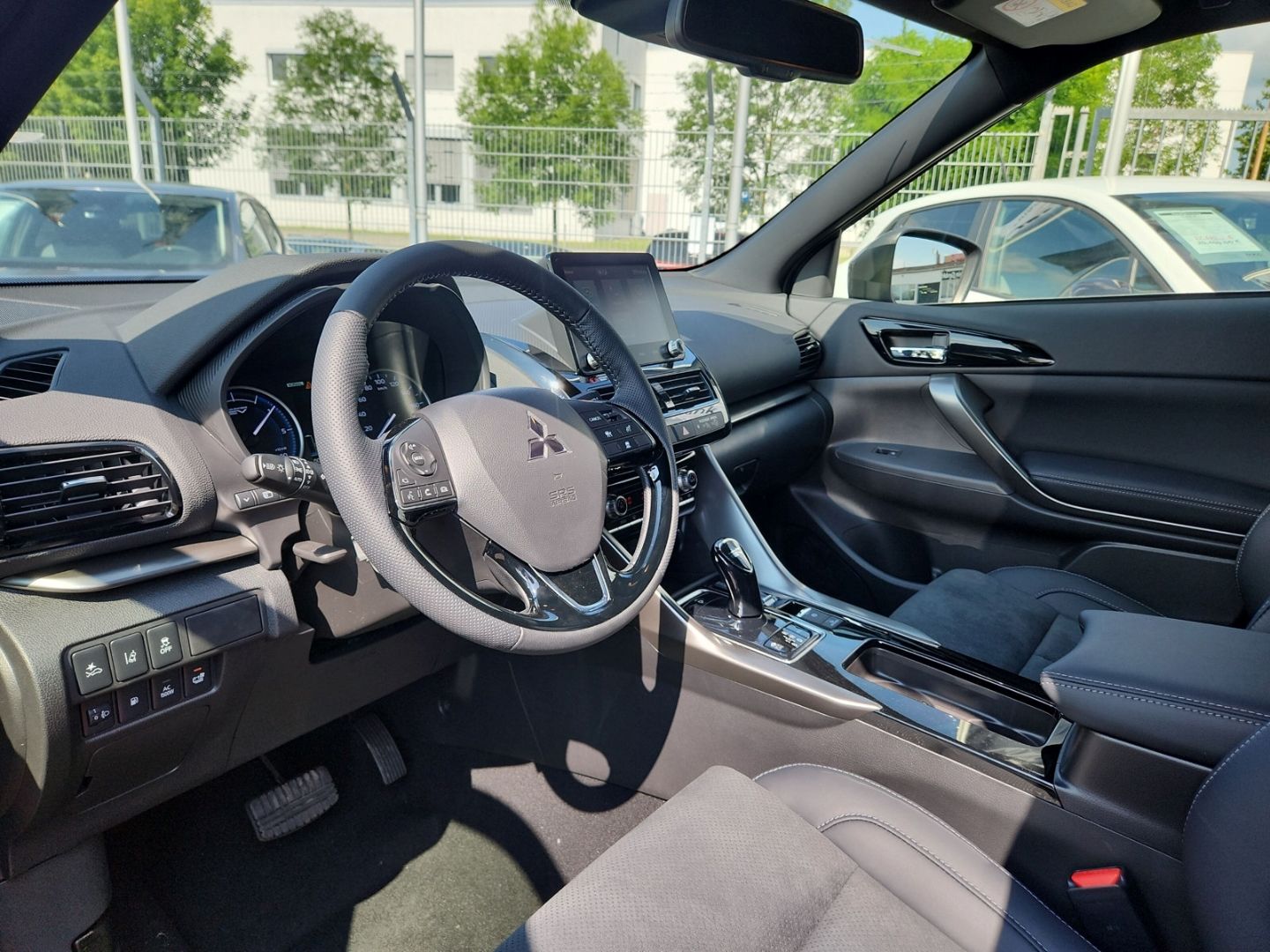 Mitsubishi Eclipse Cross Plug-In Hybrid Select Black Garant