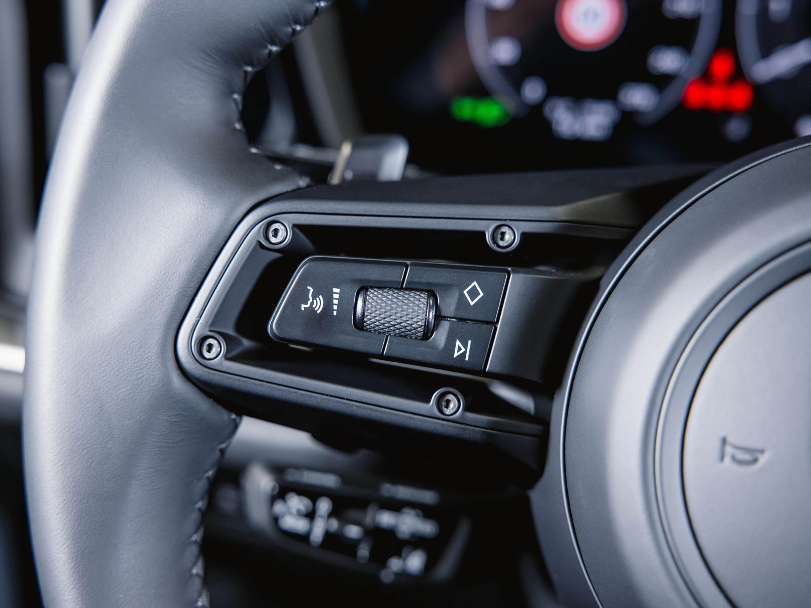 Porsche Cayenne E-Hybrid Sportabgasanlage Panoramadach