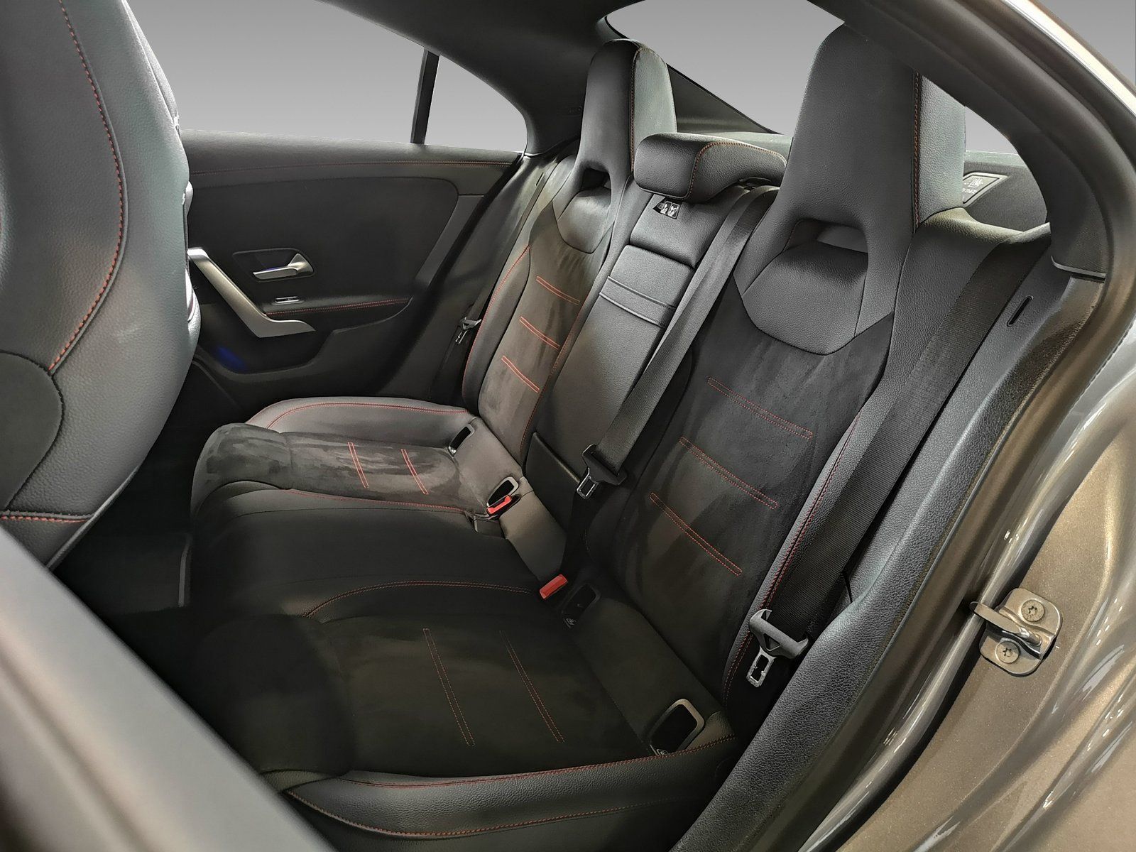 Mercedes-Benz CLA 200 Coupé AMG ADVANCED PLUS - Samsaru's Car Outlet