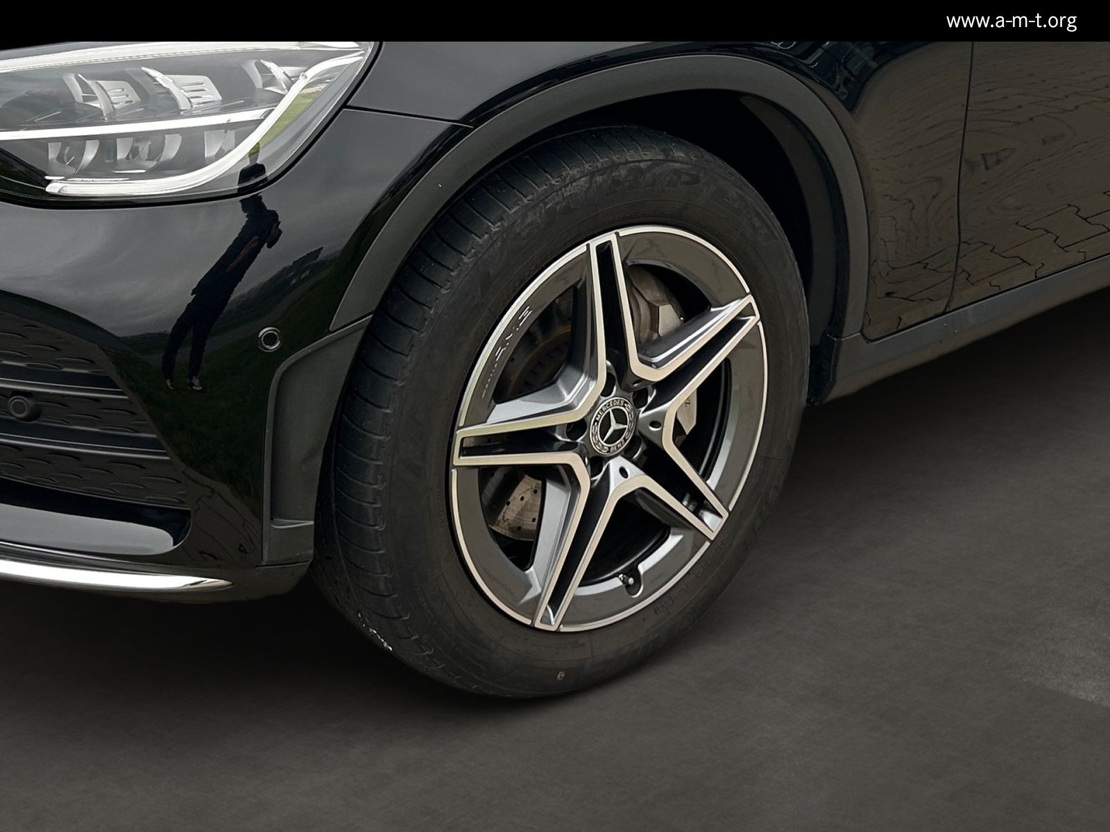 Mercedes-Benz GLC 300d AMG 4M AMG*AHK*Pano*LED*Navi