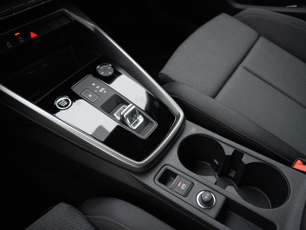 Audi A3 Sportback 30 TFSI advanced - Samsaru's Car Outlet
