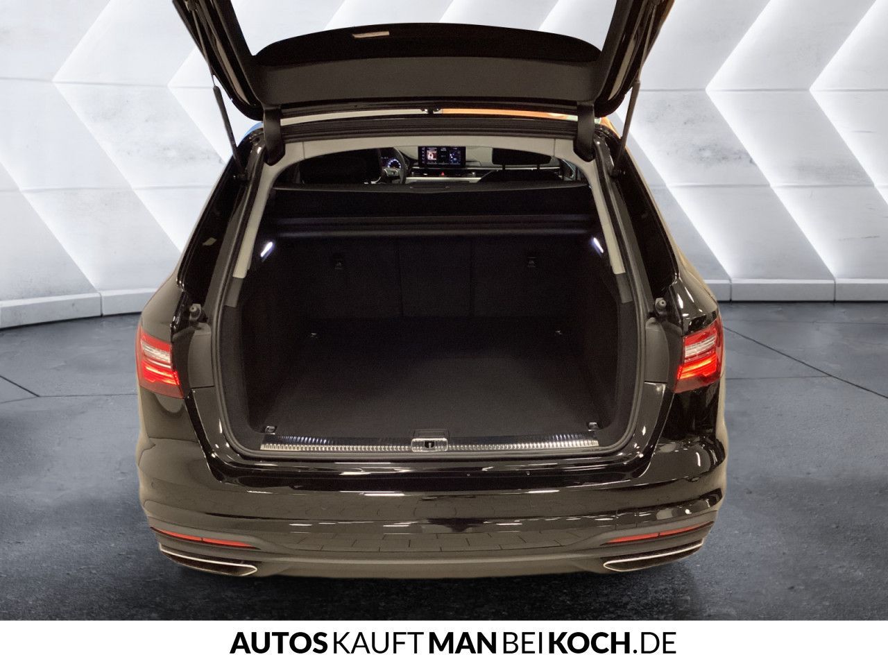Audi A4 Avant 35 TDI S-Tronic - Samsaru's Car Outlet