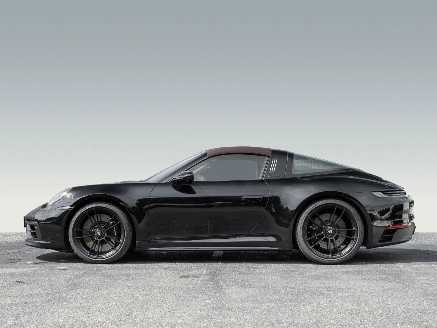 Porsche 992 911 Targa 4 GTS Matrix InnoDrive 18 Weg Sitz