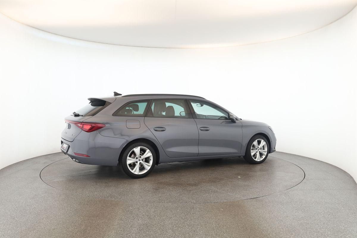 Seat Leon Sportstourer 2.0 TDI DSG FR LED Nav Kam AHK
