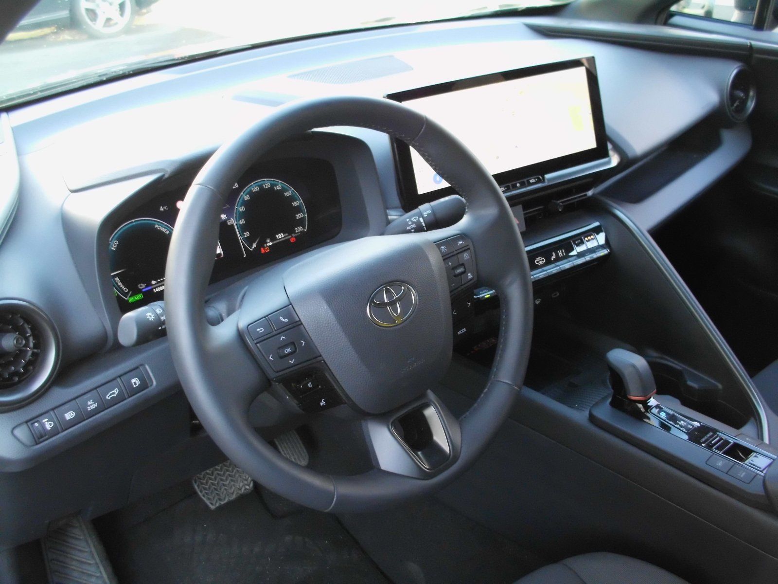 Toyota C-HR  Plug-In Hybrid FWD Team Deutschland