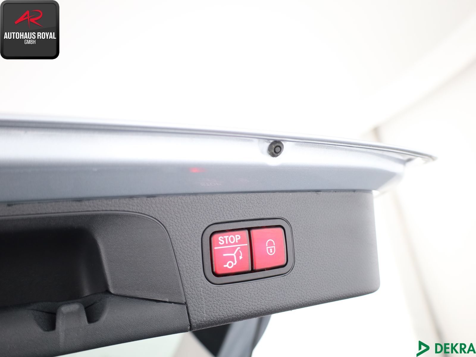 Mercedes-Benz GLC 200 d 4M HUD,360GRAD,KEYLESS,DISTRONIC,AHK