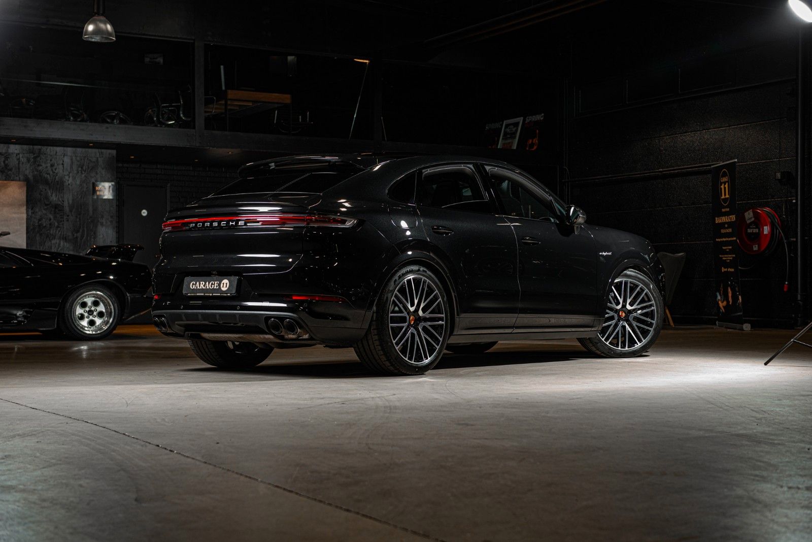 Porsche Cayenne Coupe E-Hybrid / SportDesign / VAT