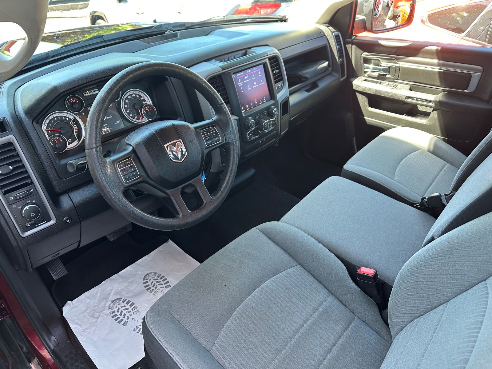 Dodge RAM 1500 DS Reg.Cab Tradesman 5.7L