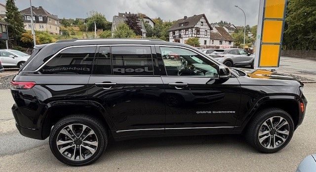 Jeep Grand Cherokee Overland Plug-In-Hybrid 4xe