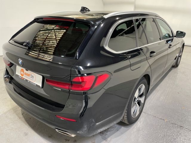 BMW 520 D Touring Automatik EU6d ACC LED Navi Leder