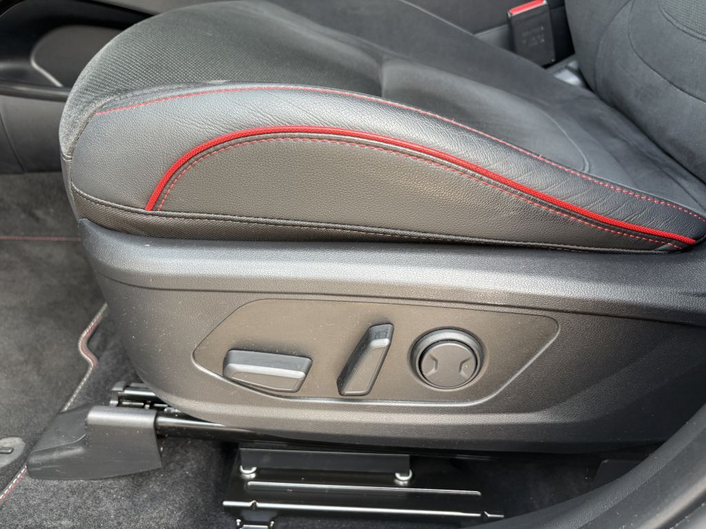 Hyundai TUCSON 1.6 T-GDi Plug-in-Hybrid 4WD N Line - Samsaru's Car Outlet