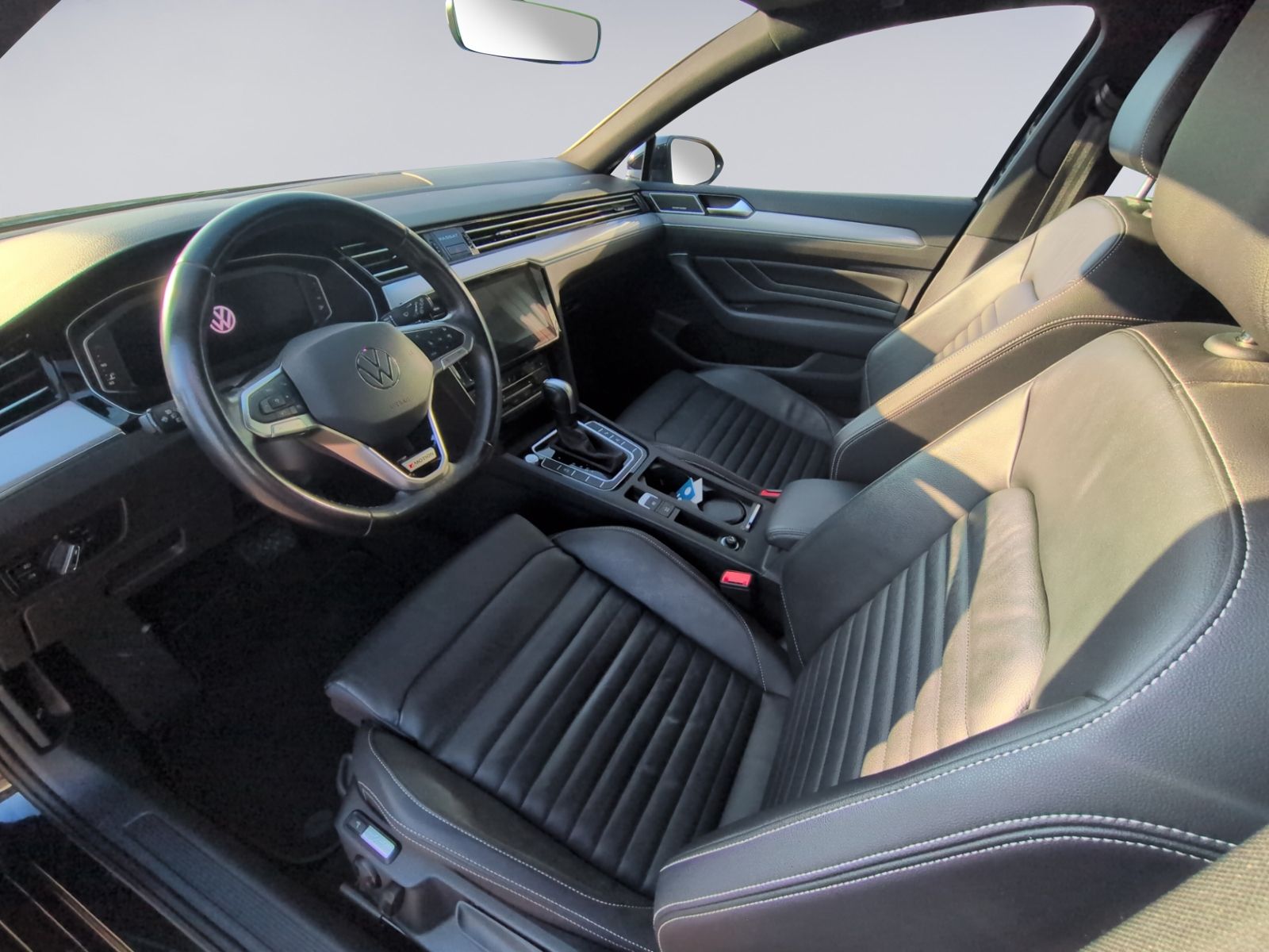 Volkswagen Passat Variant 2.0TDI DSG 4MOTION+LEDER+AHK AHK