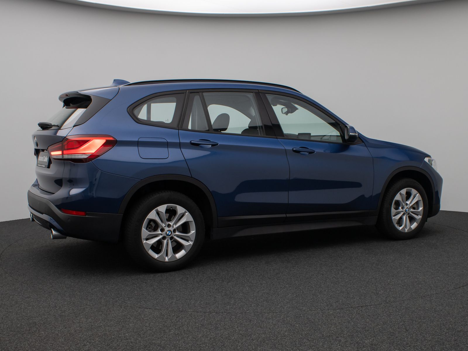 BMW X1 xD20d - Samsaru's Car Outlet