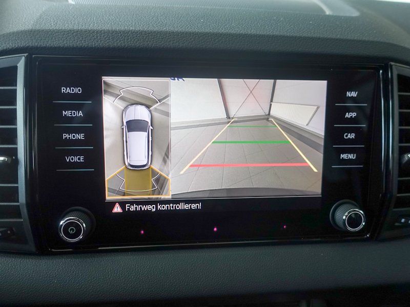 Skoda Karoq 1.5 TSI DSG Sportline *5 Jahre Garantie bi