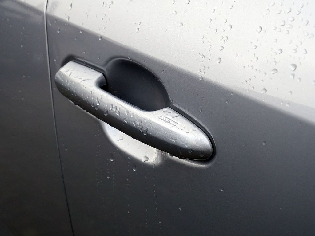 Toyota RAV 4 2.5 Hybrid 4x2 Style KAMERA NAVI ACC LED