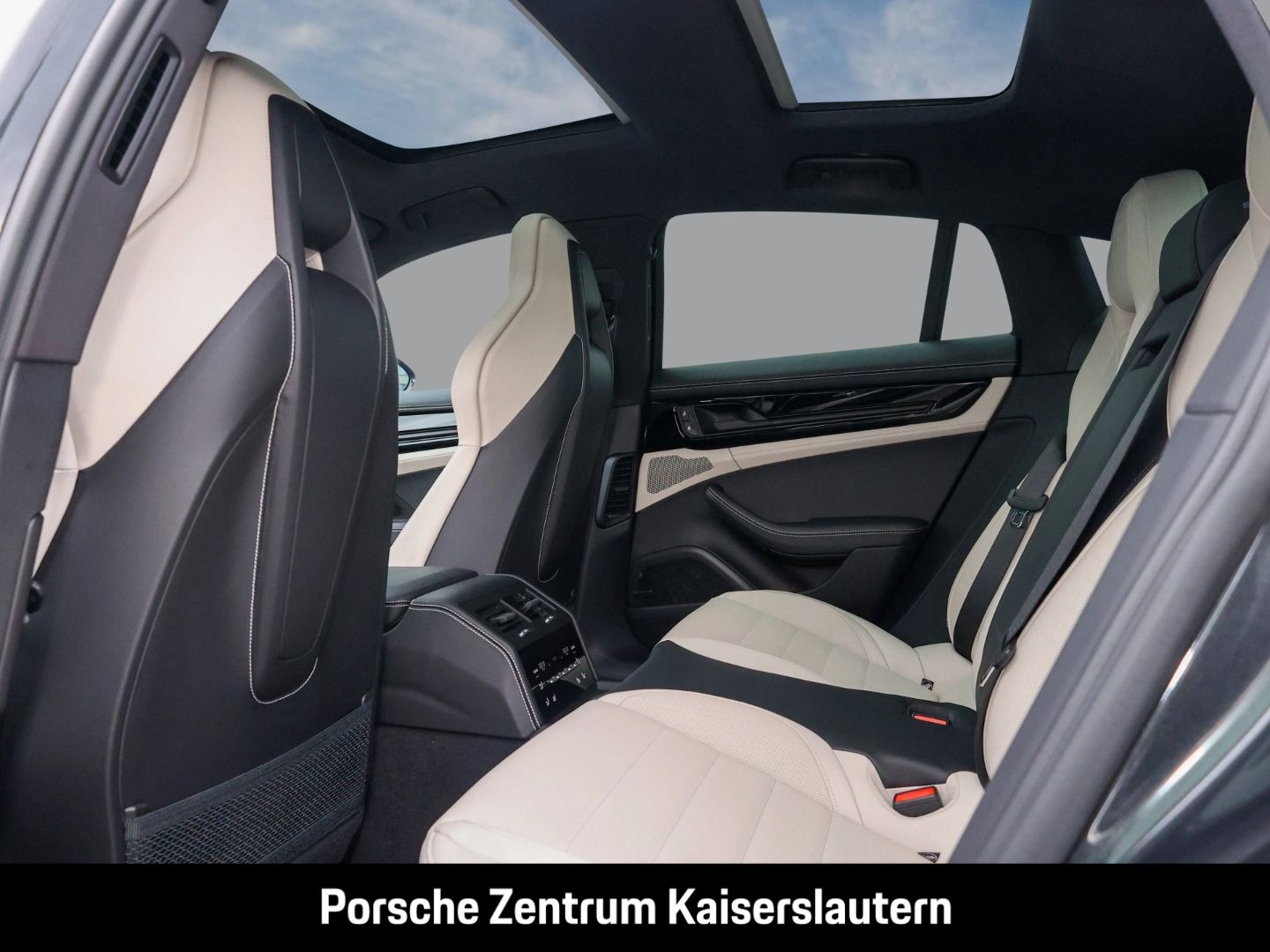Porsche Panamera 4 E-Hybrid InnoDrive Surround-View LED