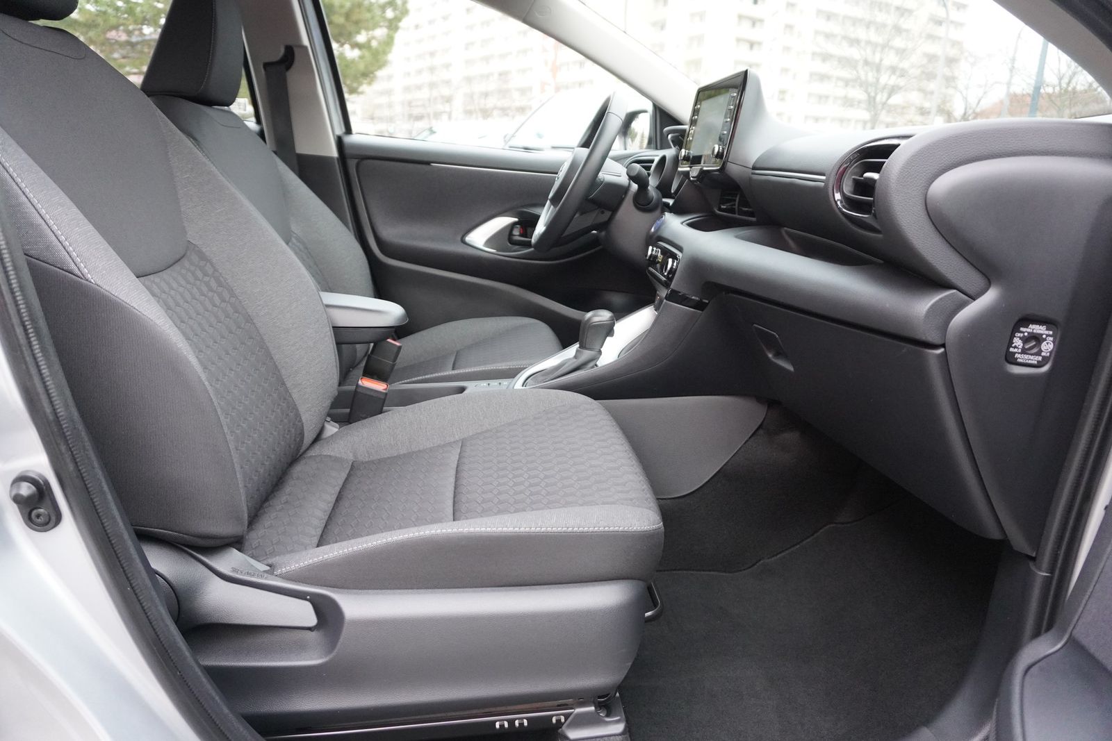 Toyota Yaris 1.5 Hybrid Team D Aut. LED ACC Kamera DAB