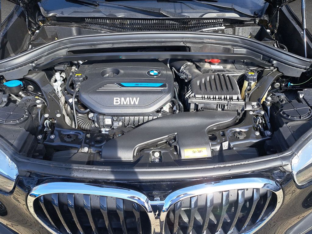 BMW X1 xDrive25e Advantage - Samsaru's Car Outlet