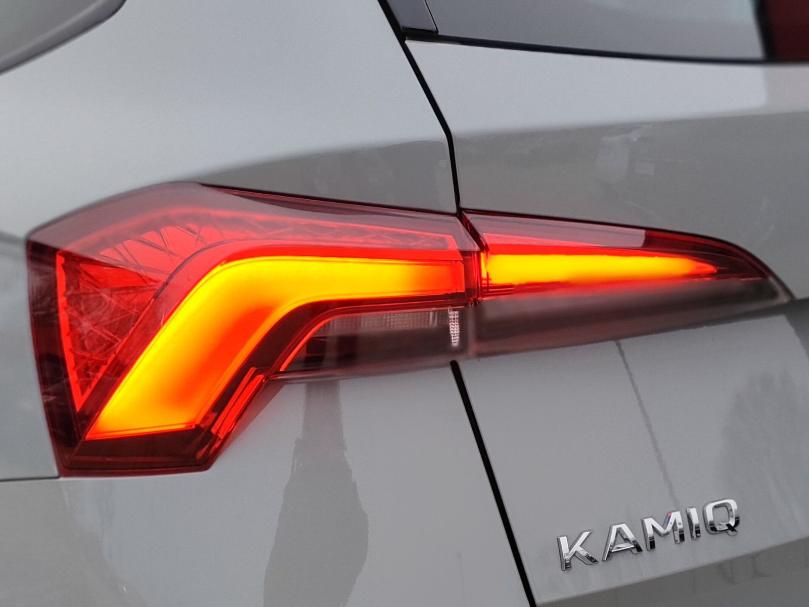 Skoda Kamiq 1.0 TSI Ambition - Samsaru's Car Outlet