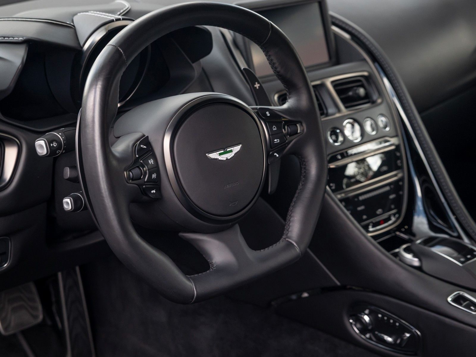 Aston Martin DBS Superleggera | Special Paint | PPF
