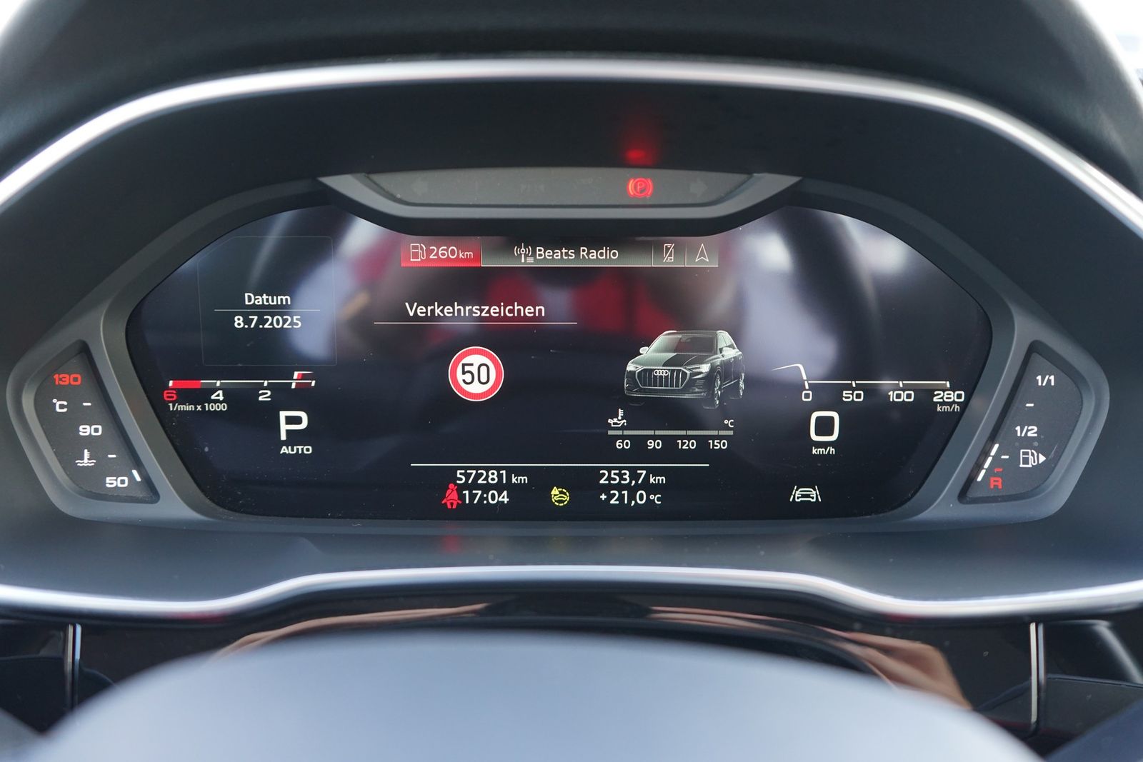 Audi Q3 35 2.0 TDI quattro S line - Samsaru's Car Outlet