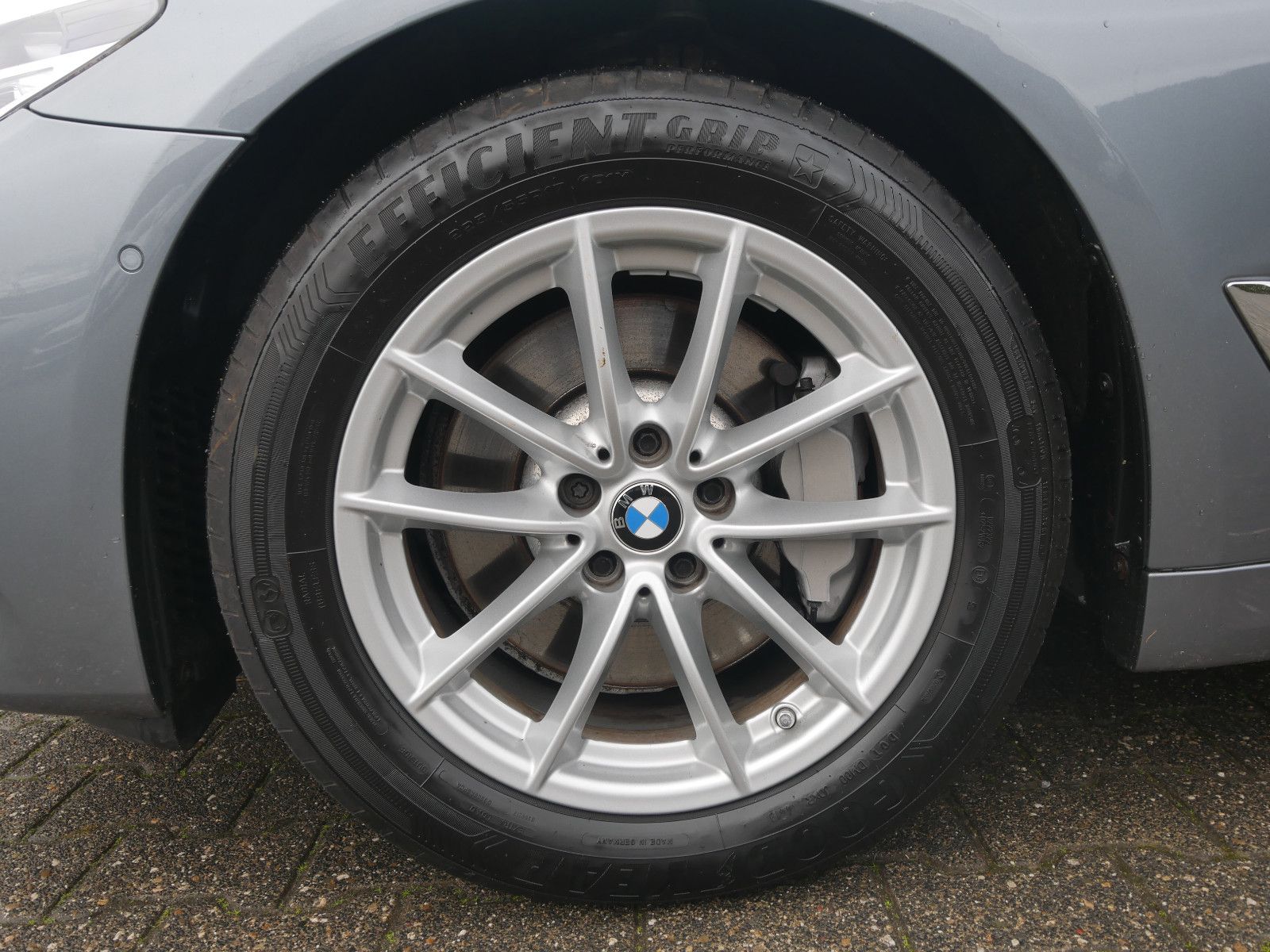 BMW 530 i xDrive Limousine Business Navi Head-up LED