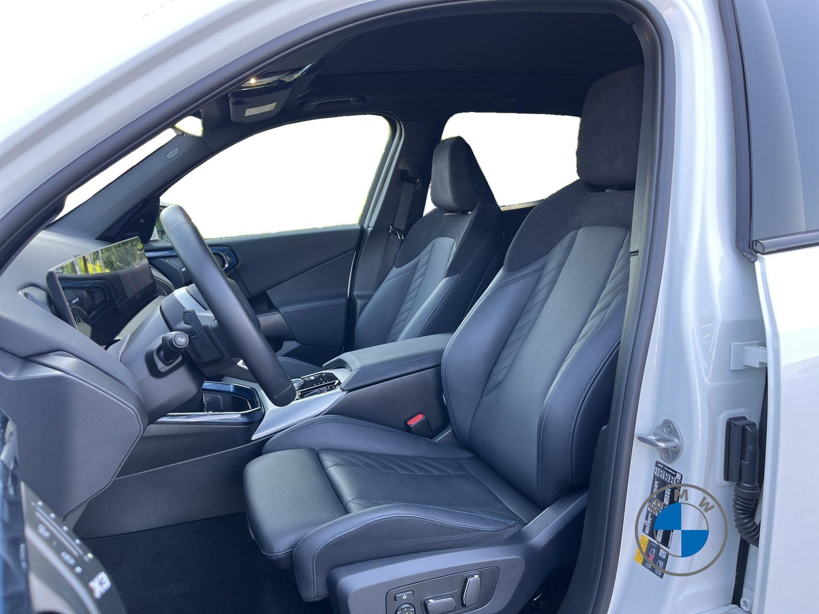 BMW X3 30e xDrive M Sport 21" AHK Pano Memory H/K