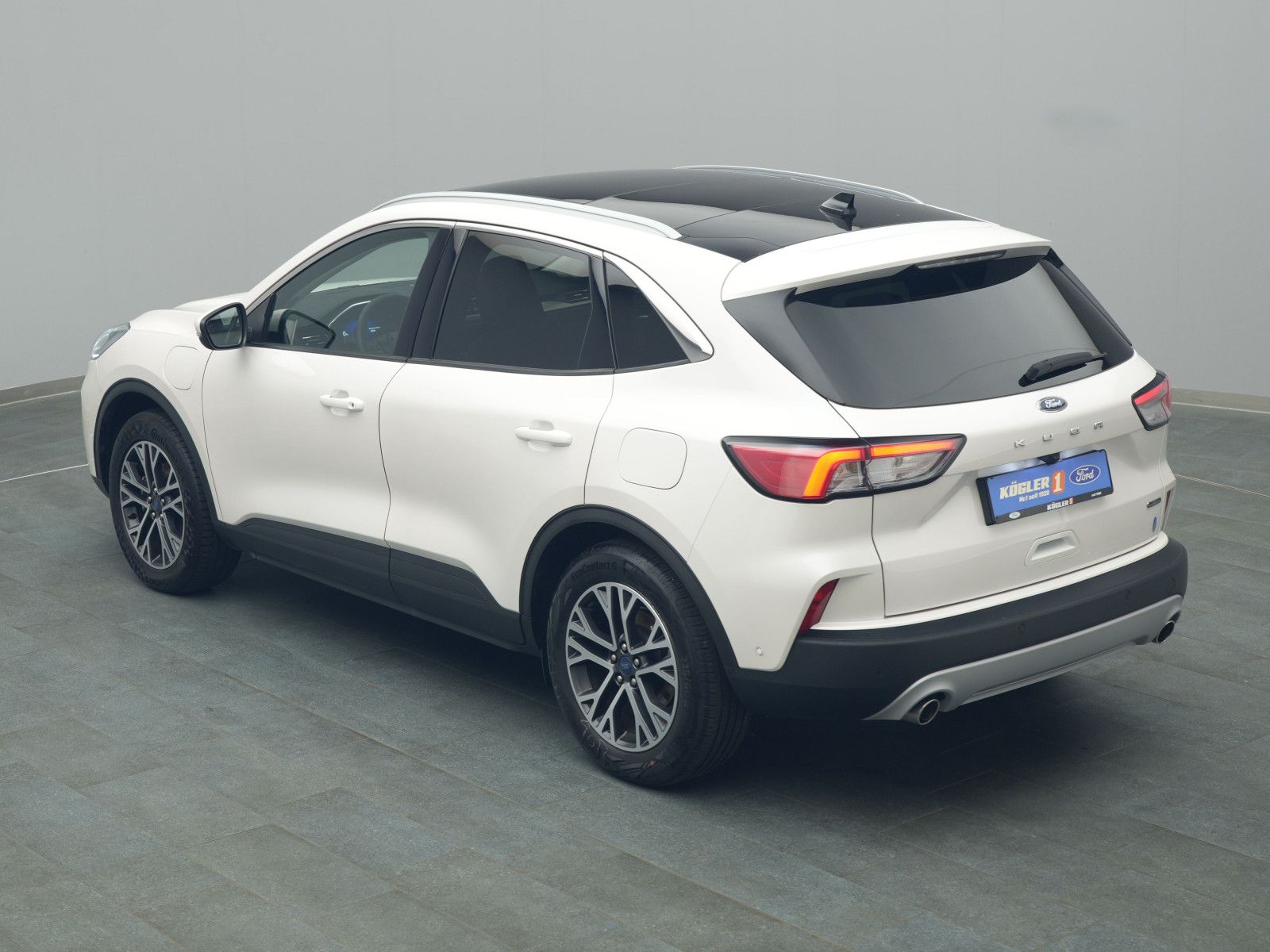 Ford Kuga Titanium X 225PS Plug-in-Hybrid Aut. - Samsaru's Car Outlet