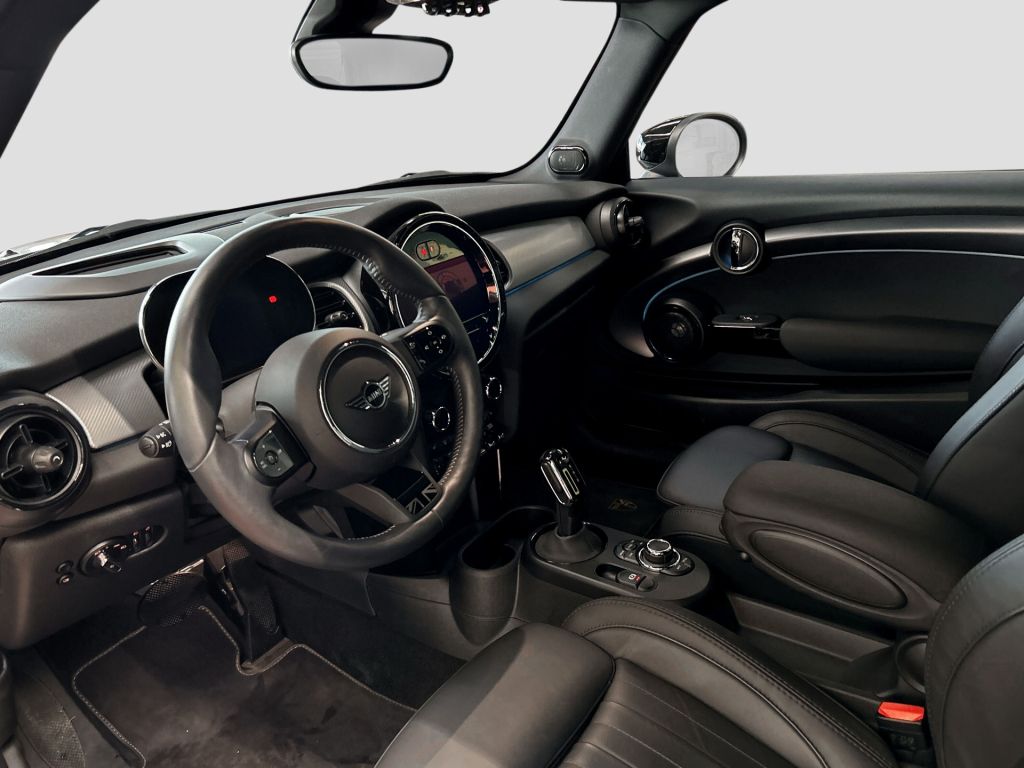 MINI Cooper SE MINI Yours - Samsaru's Car Outlet