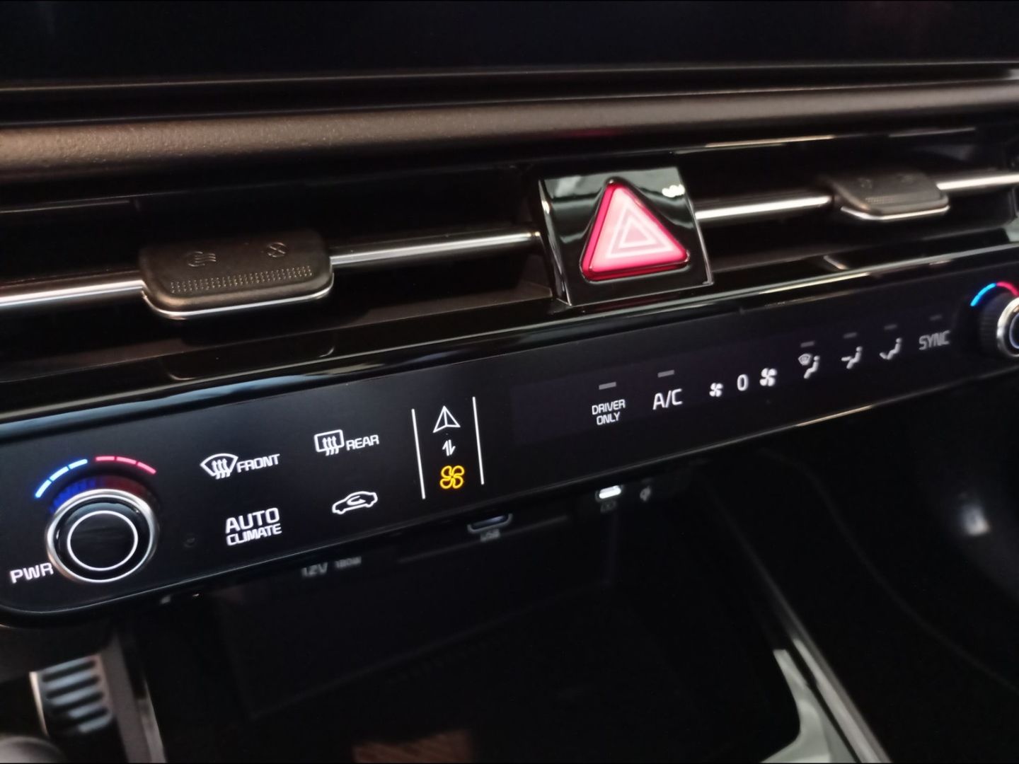 Kia Niro Spirit Plug-in Hybrid - Samsaru's Car Outlet
