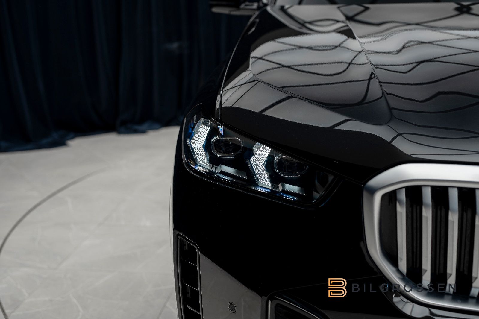 BMW X5 xDrive50e M Sport Inno B&W Pano HUD 360 TOW