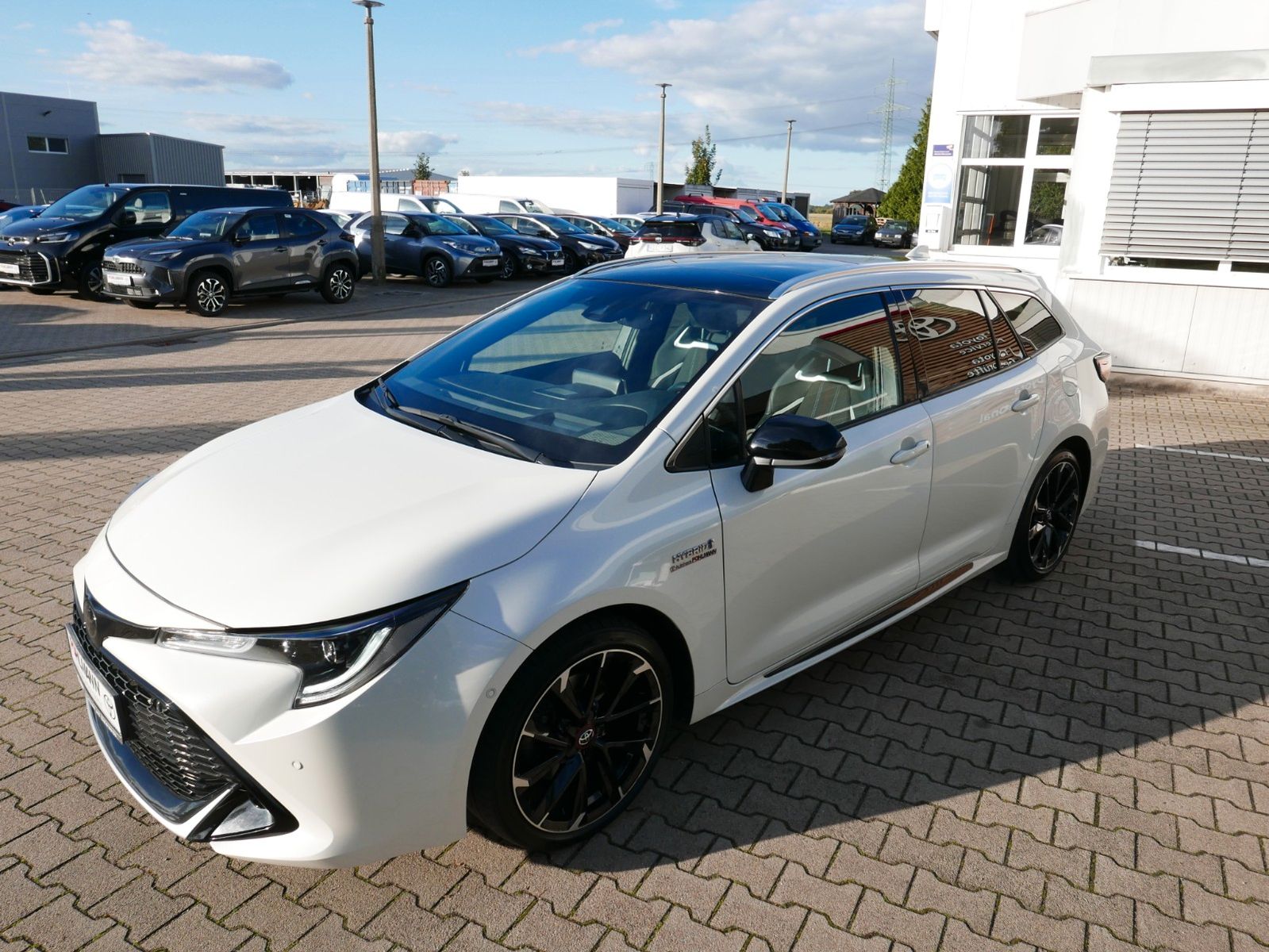 Toyota Corolla Touring Sports Hybrid GR Sport GLASDACH*