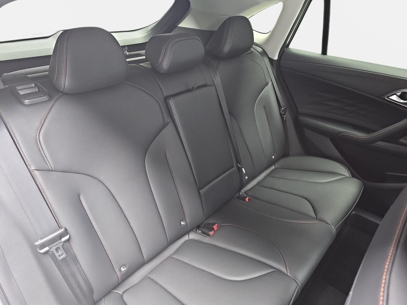 MG HS 1.5 PLUG-IN-HYBRID LUXURY LEDER 360-GRAD-KAME