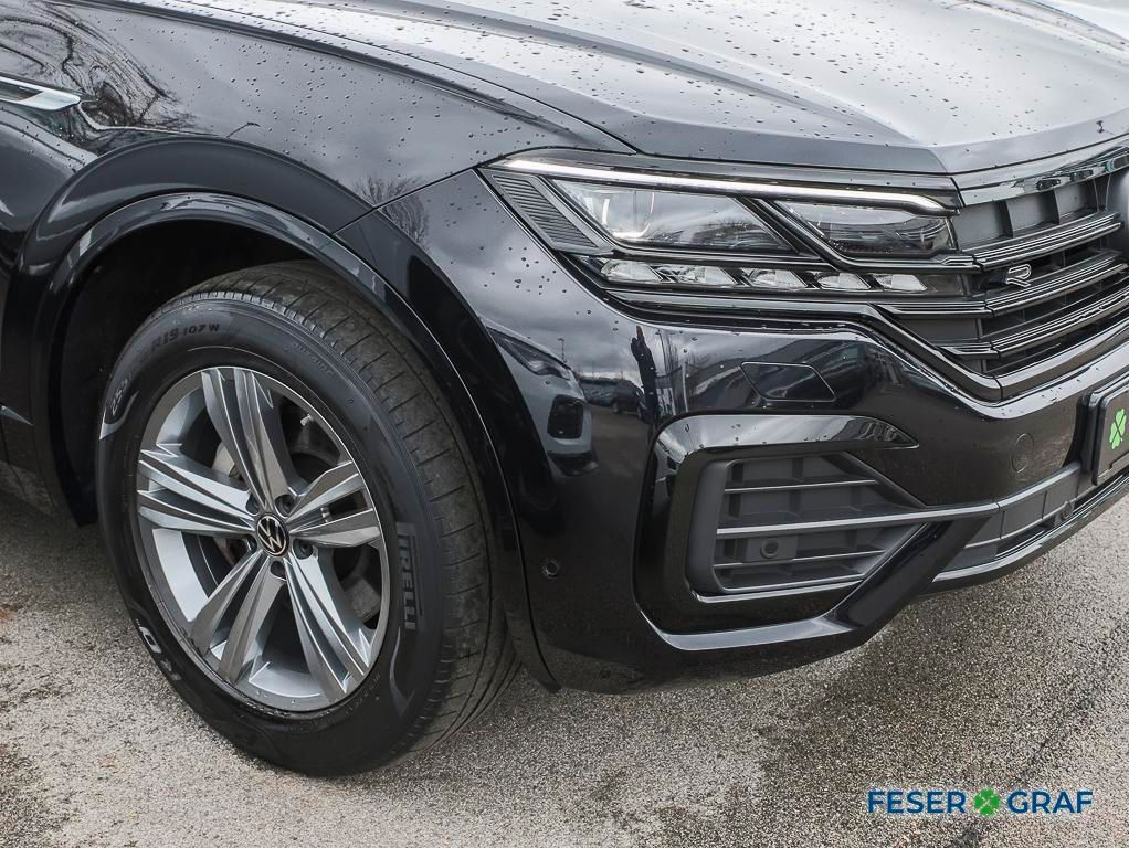 Volkswagen Touareg 3.0 TDI 4M R-Line Black - Samsaru's Car Outlet