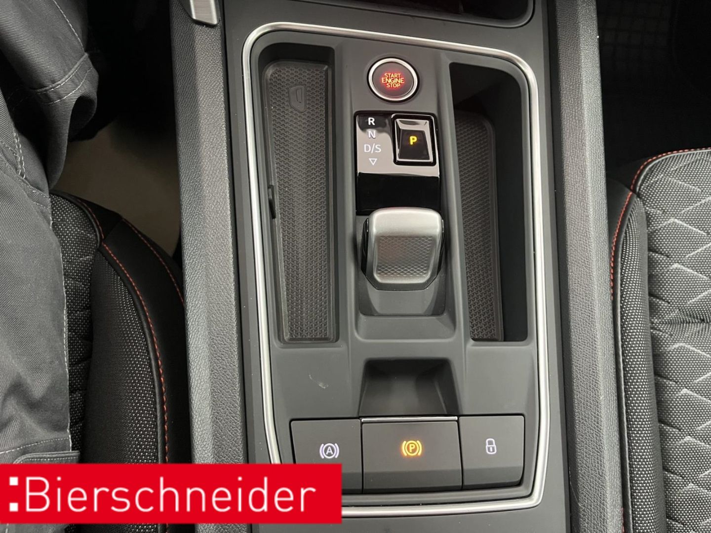 Seat Leon SP 2.0 TSI DSG AB199EUR FR AHK BEATS REAR N