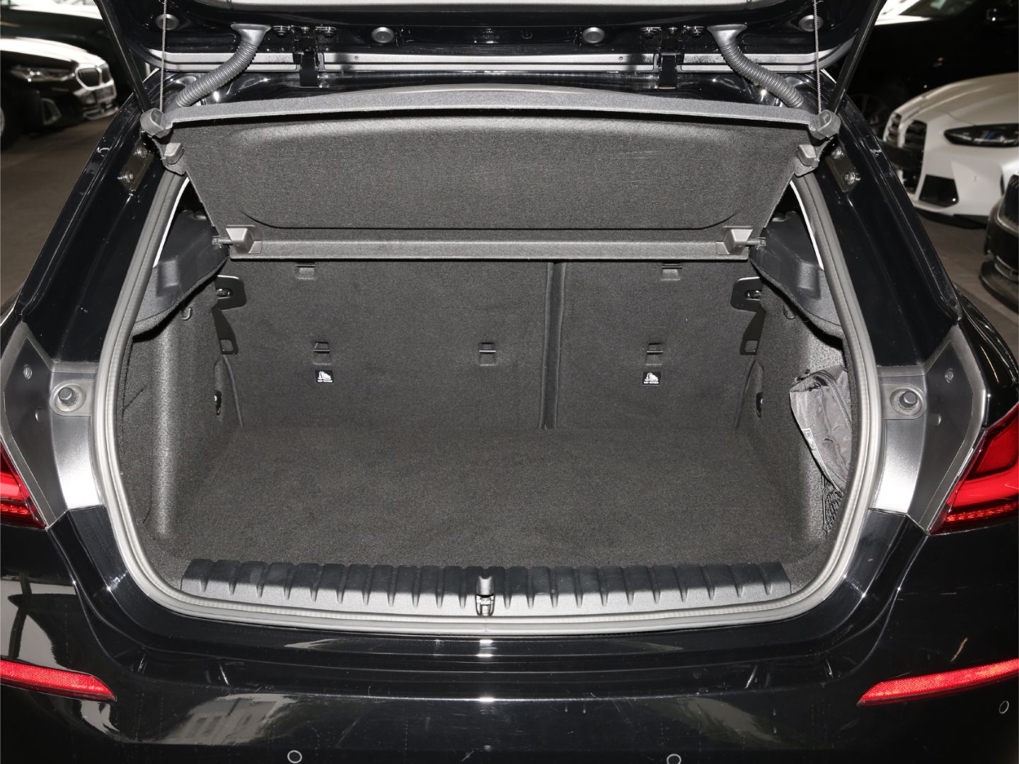 BMW X3 20 d M Sport - Samsaru's Car Outlet