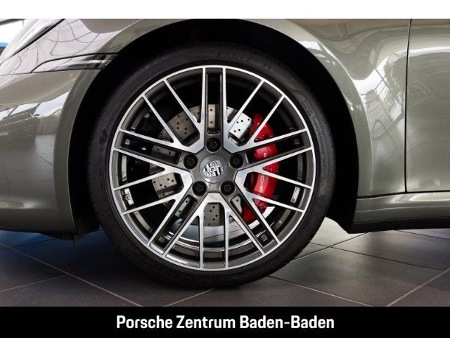 Porsche 992 911 Targa 4S Sportabgas Surround-View BOSE B