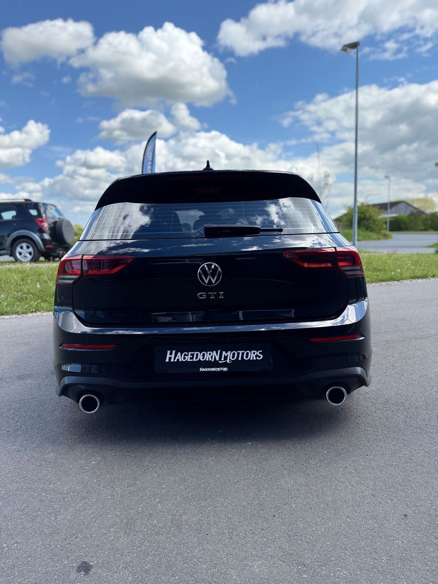 Volkswagen Golf GTI GTI - Samsaru's Car Outlet