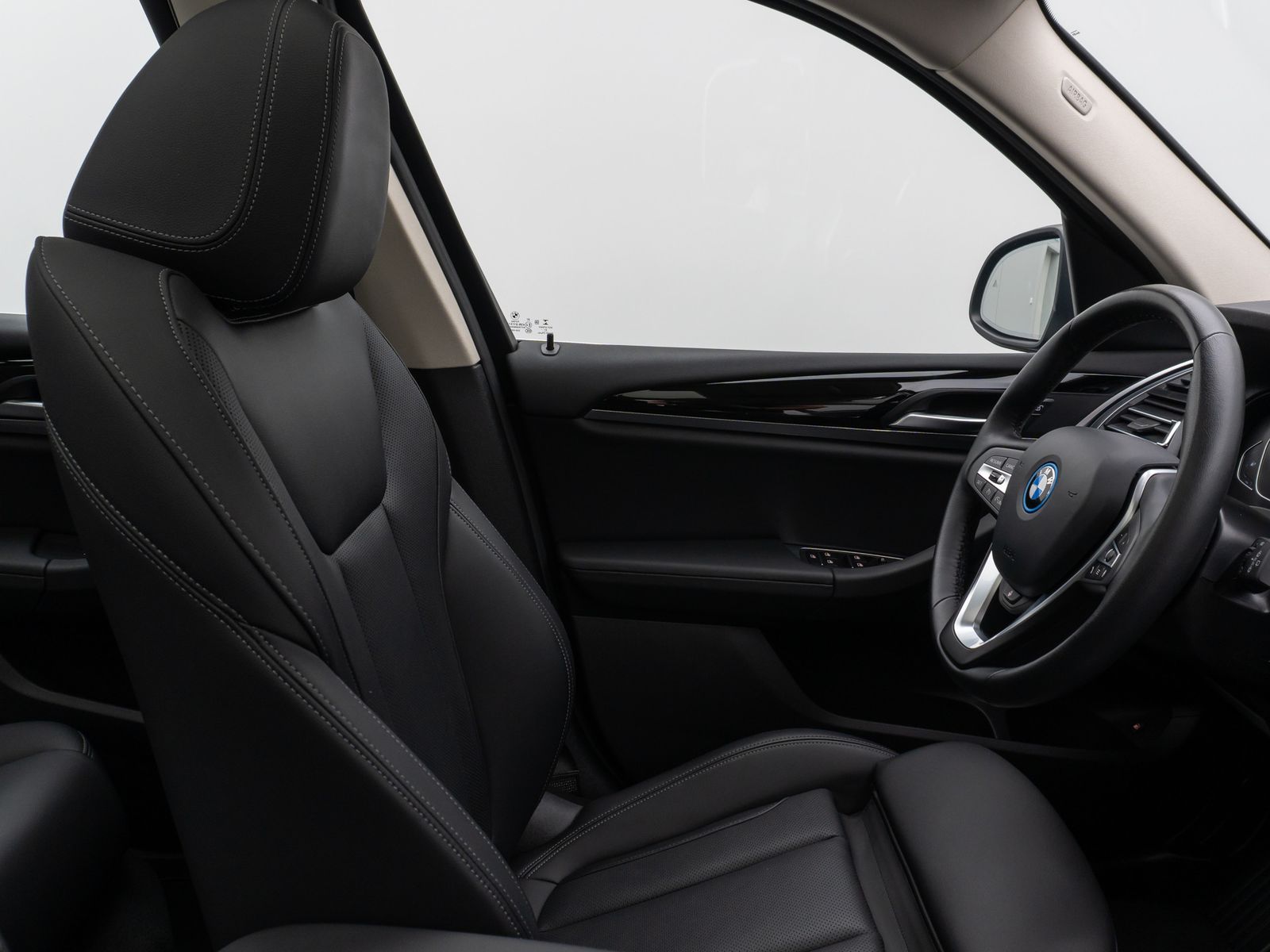BMW X3 xD30e Sport - Samsaru's Car Outlet