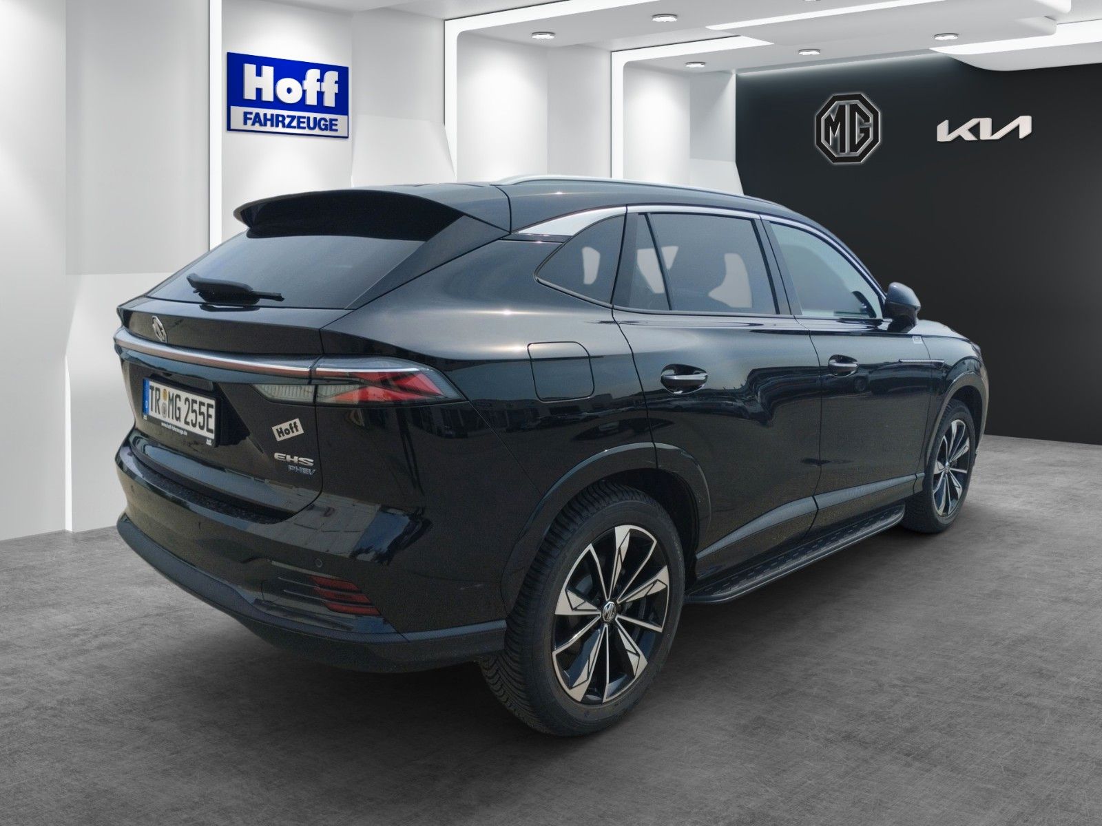 MG HS PHEV Luxury 272 PS - Allwetterreifen