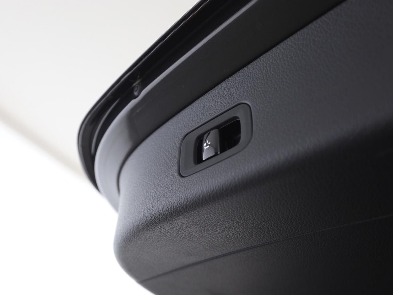 Mercedes-Benz GLC 43 AMG 4M Night Pano AHK Distronic 20 Zoll