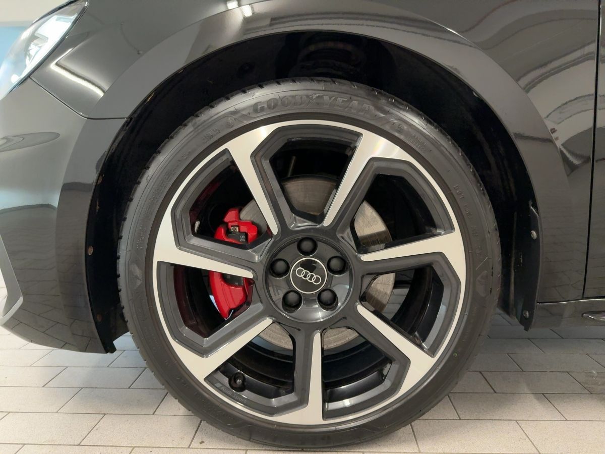 Audi A1 Sportback S line 40 TFSI S tr. LED NAVI RFK