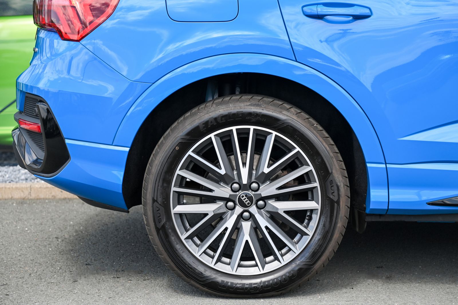 Audi Q3 Sportback 40 TFSI quattro S line - Samsaru's Car Outlet