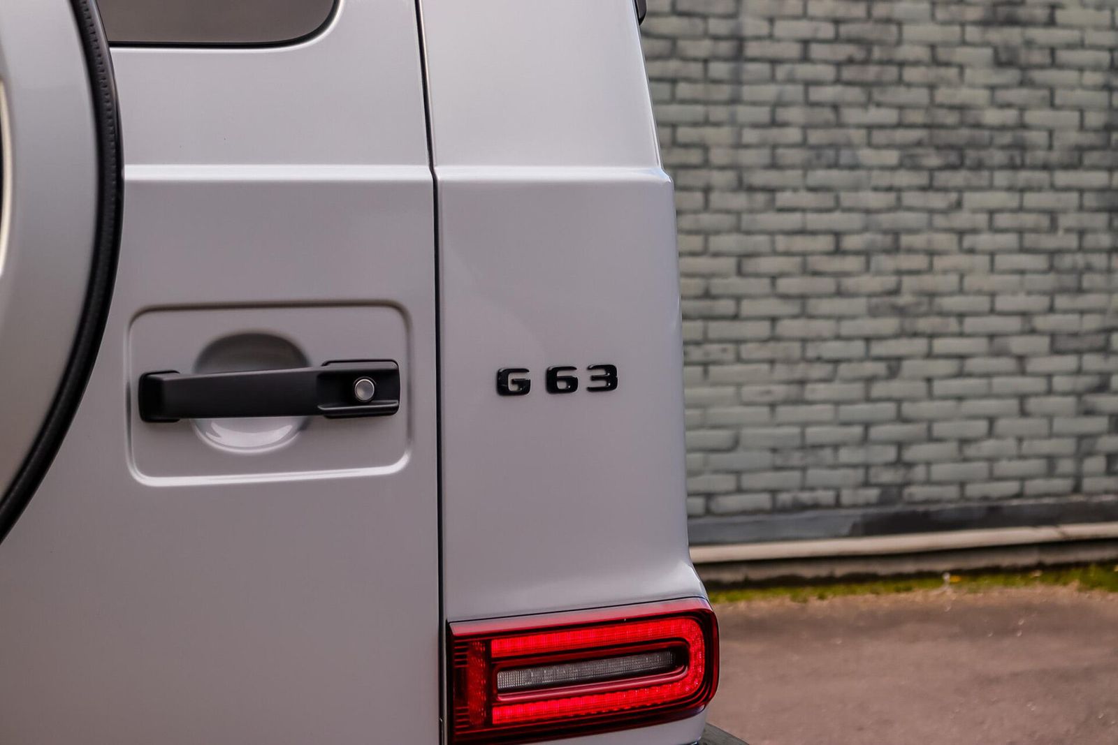 Mercedes-Benz G 63 AMG - Samsaru's Car Outlet