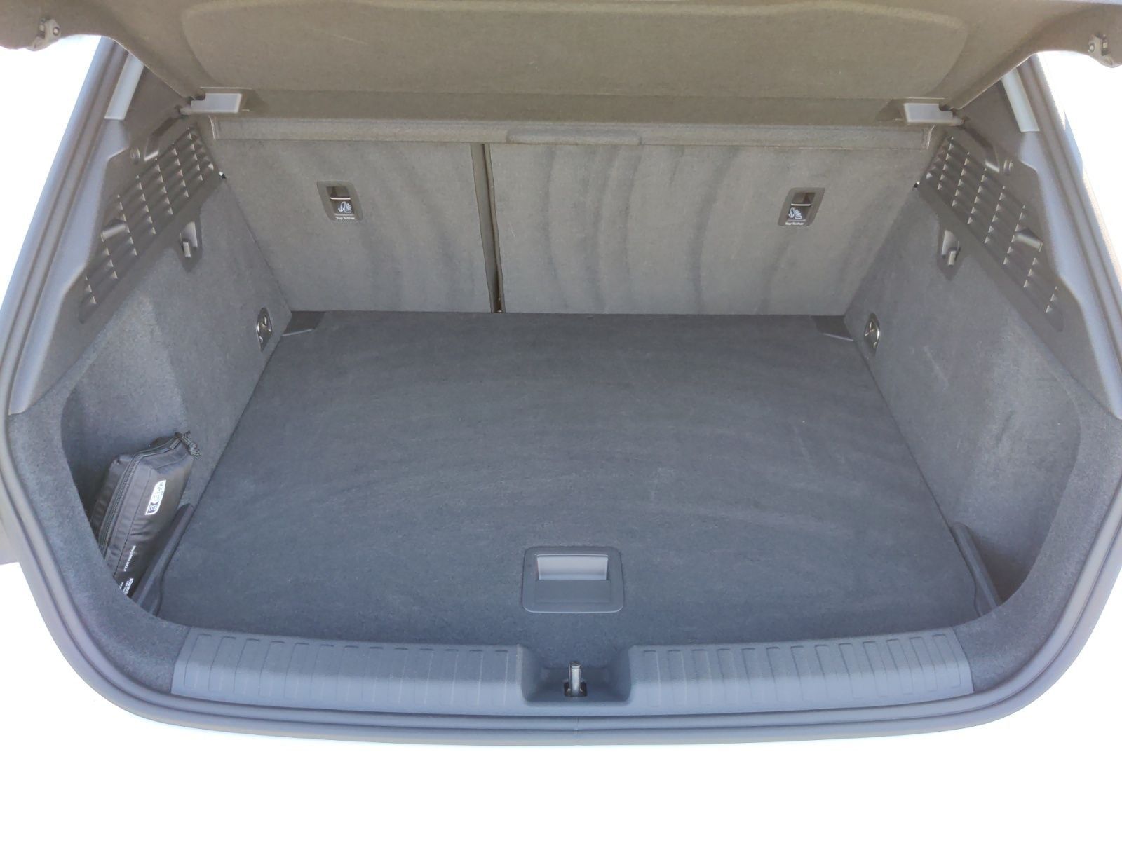 Audi A3 Sportback 30 TFSI S-Tronic Advanced, LED, ACC