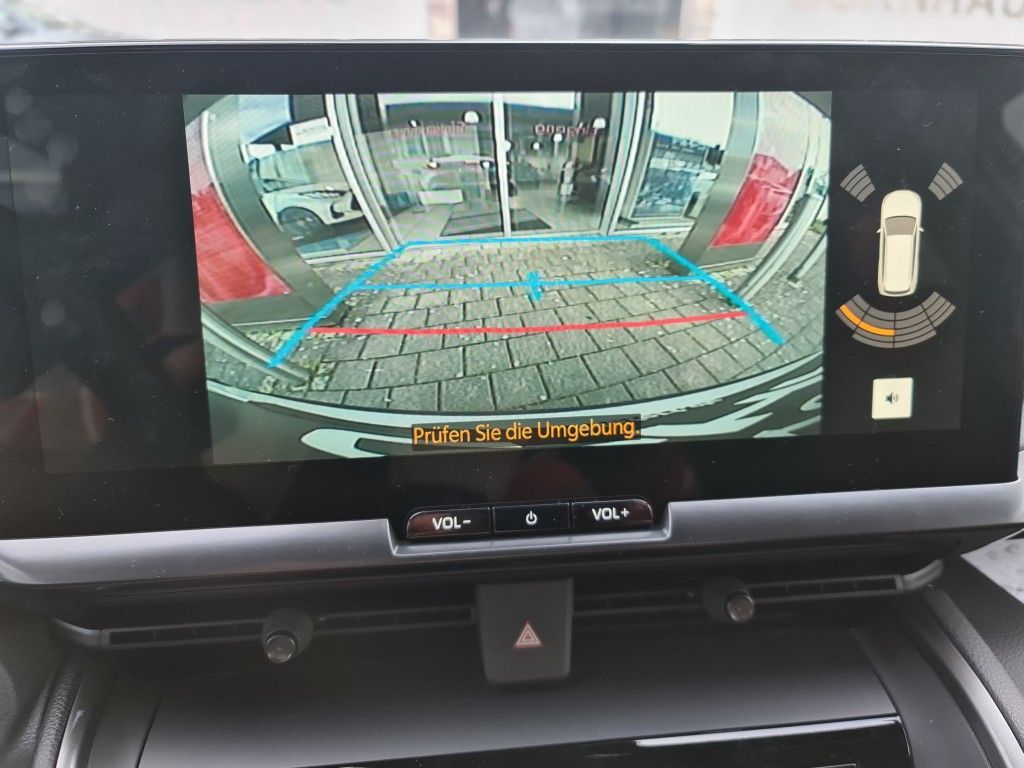 Toyota C-HR 1.8 Hybrid - Samsaru's Car Outlet