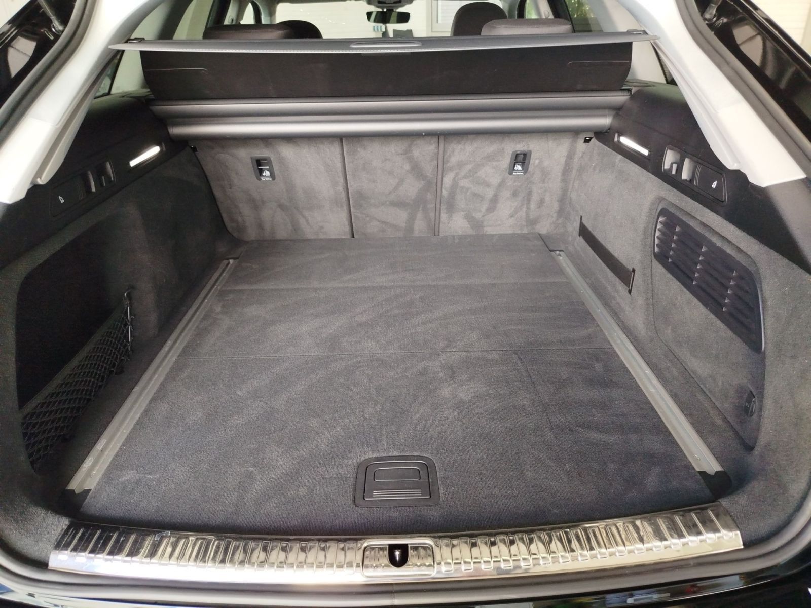 Audi A6 Avant 40 TDI S tronic sport - Samsaru's Car Outlet