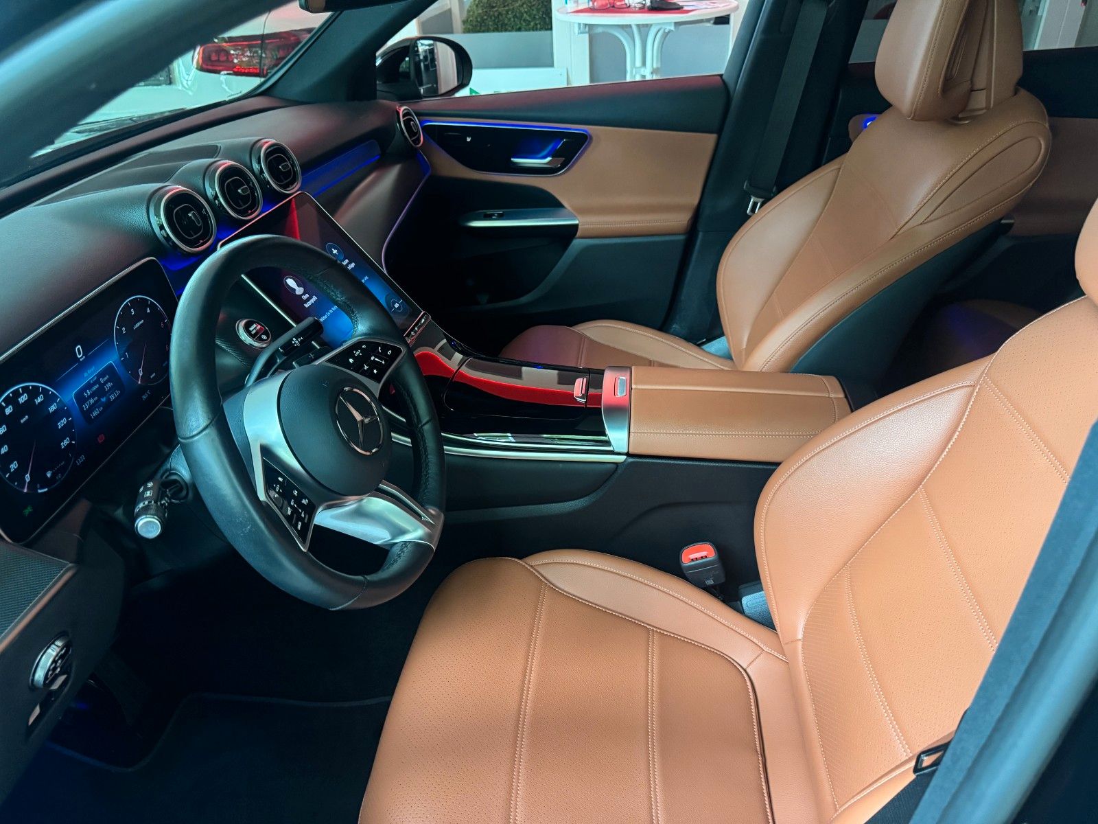 Mercedes-Benz GLC 220 Avantgarde Advanced LederLED AHK Panoram