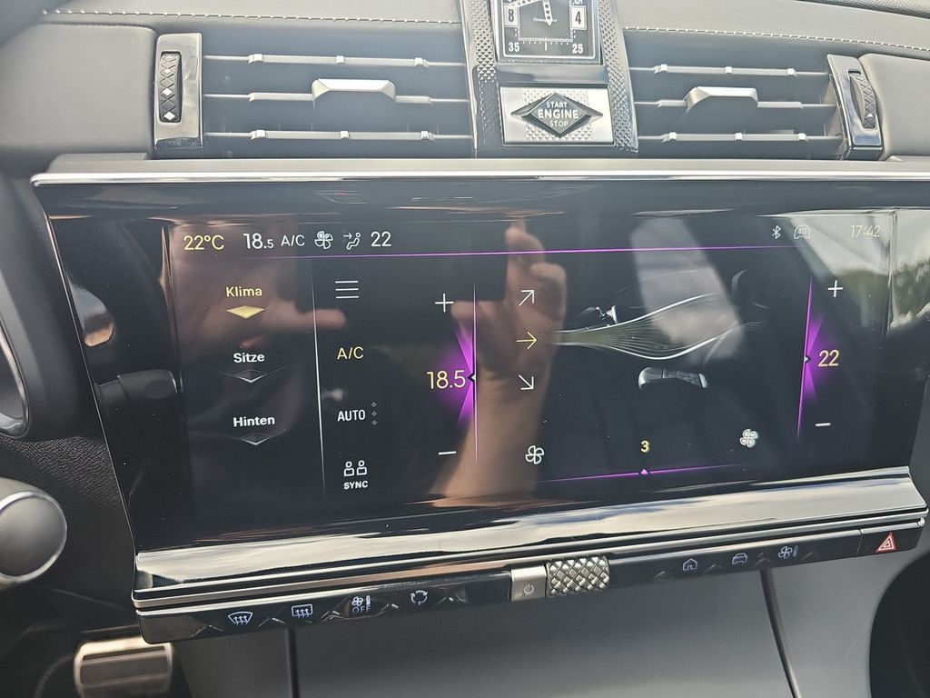 DS Automobiles DS 7 BlueHDI 130 Aut. OPERA LEDER Panoramadach