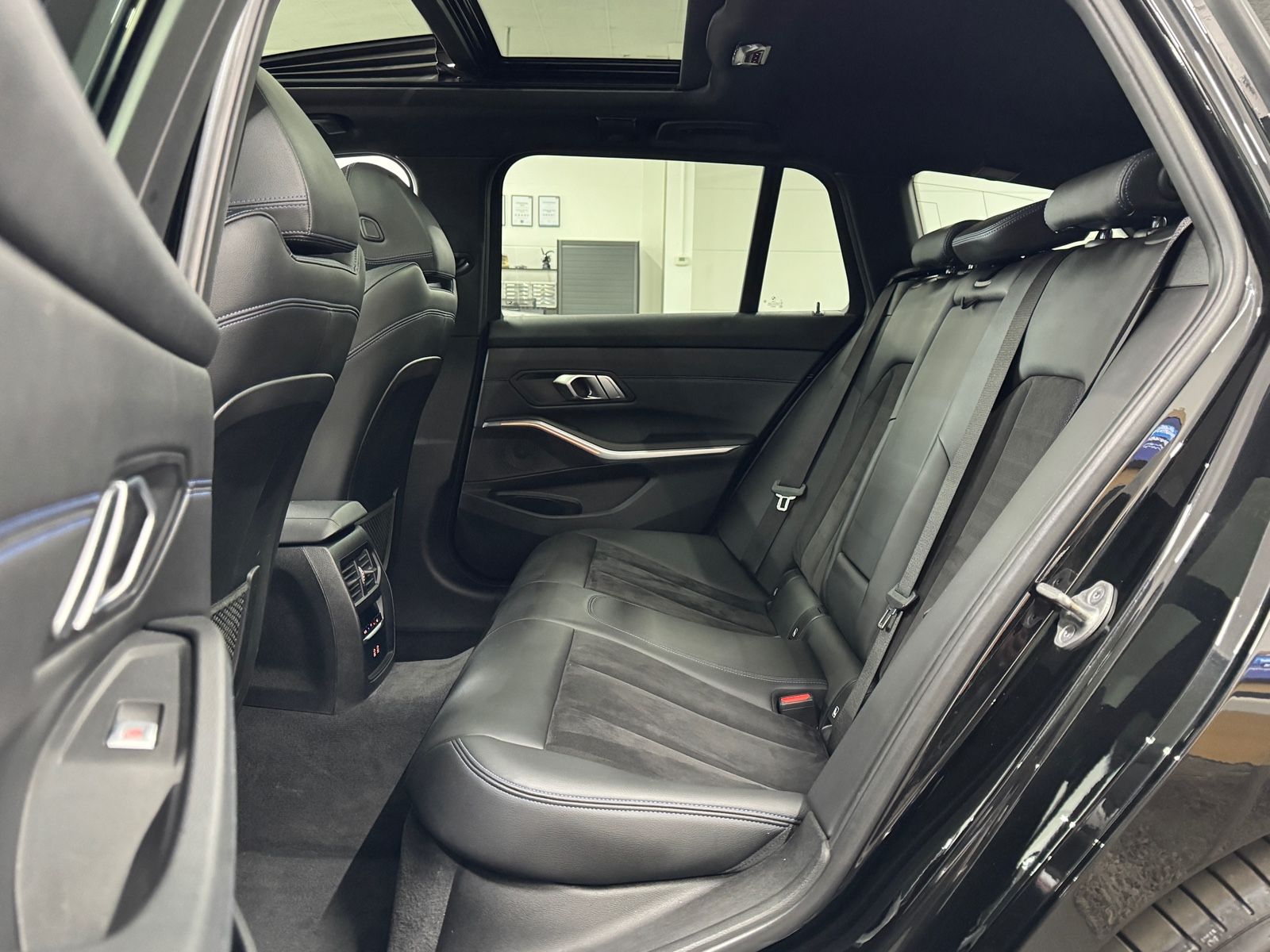 BMW 320 d M Sport - Samsaru's Car Outlet